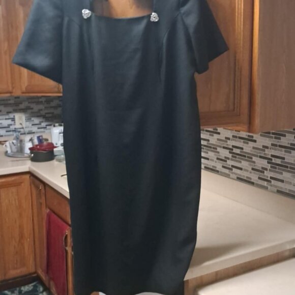 LORI MAX DRESS WOMENS SIZE M - Picture 1 of 7